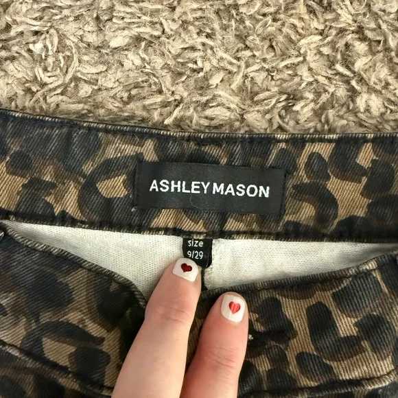 Ashley Mason Animal Print Straight Leg Jeans - Picture 4 of 6